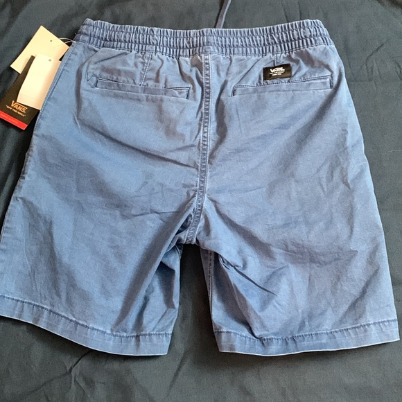 BNWT Vans shorts - Picture 2 of 2